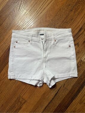 White American Eagle Shorts